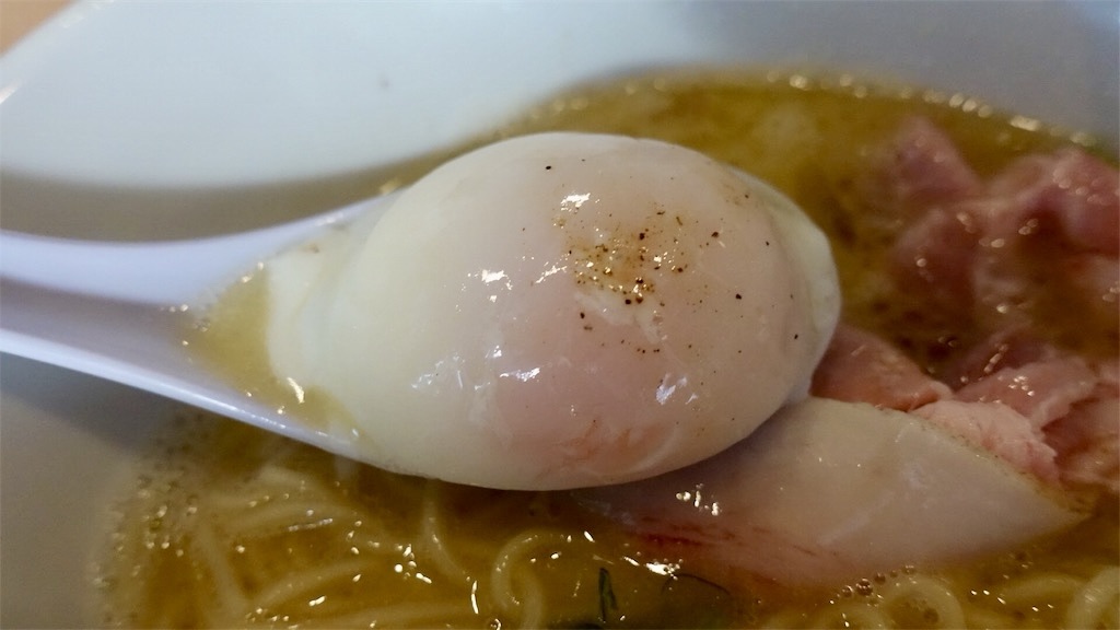 千歳船橋 らーめんMAIKAGURA 白トリュフオイル香る鶏白湯麺