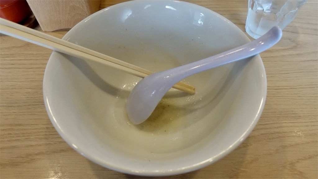 千歳船橋 らーめんMAIKAGURA 白トリュフオイル香る鶏白湯麺