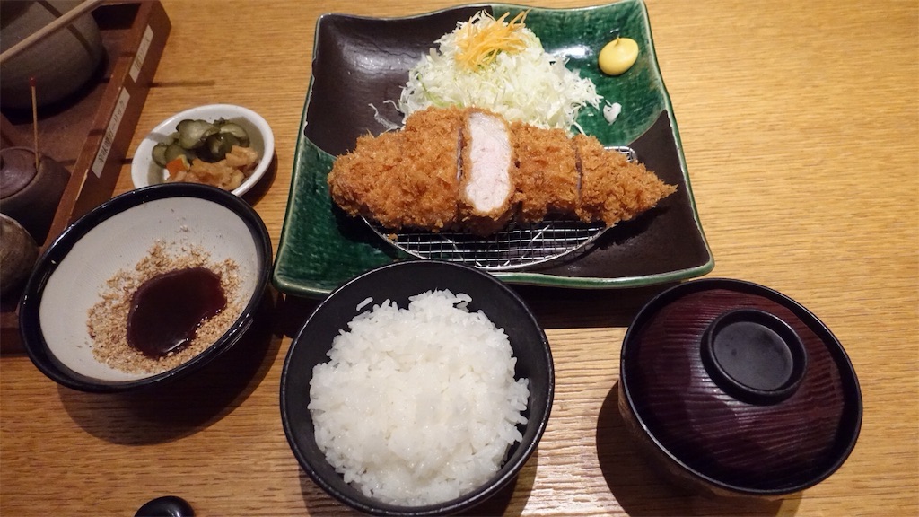 二子玉川 平田牧場 玉川高島屋S・C店 金華豚厚切りロースかつ膳