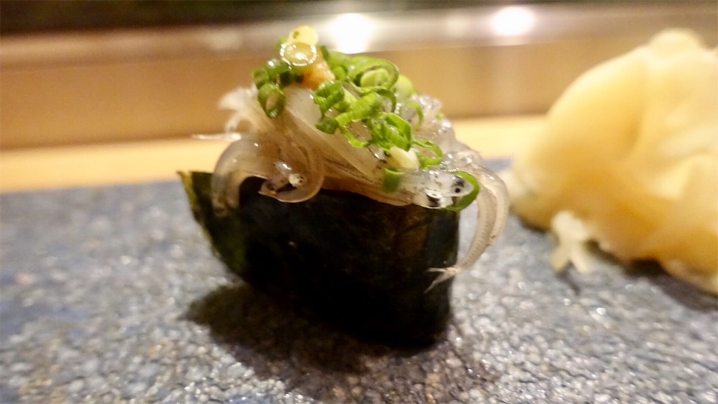 日吉町 鮨 かんざき 生シラス