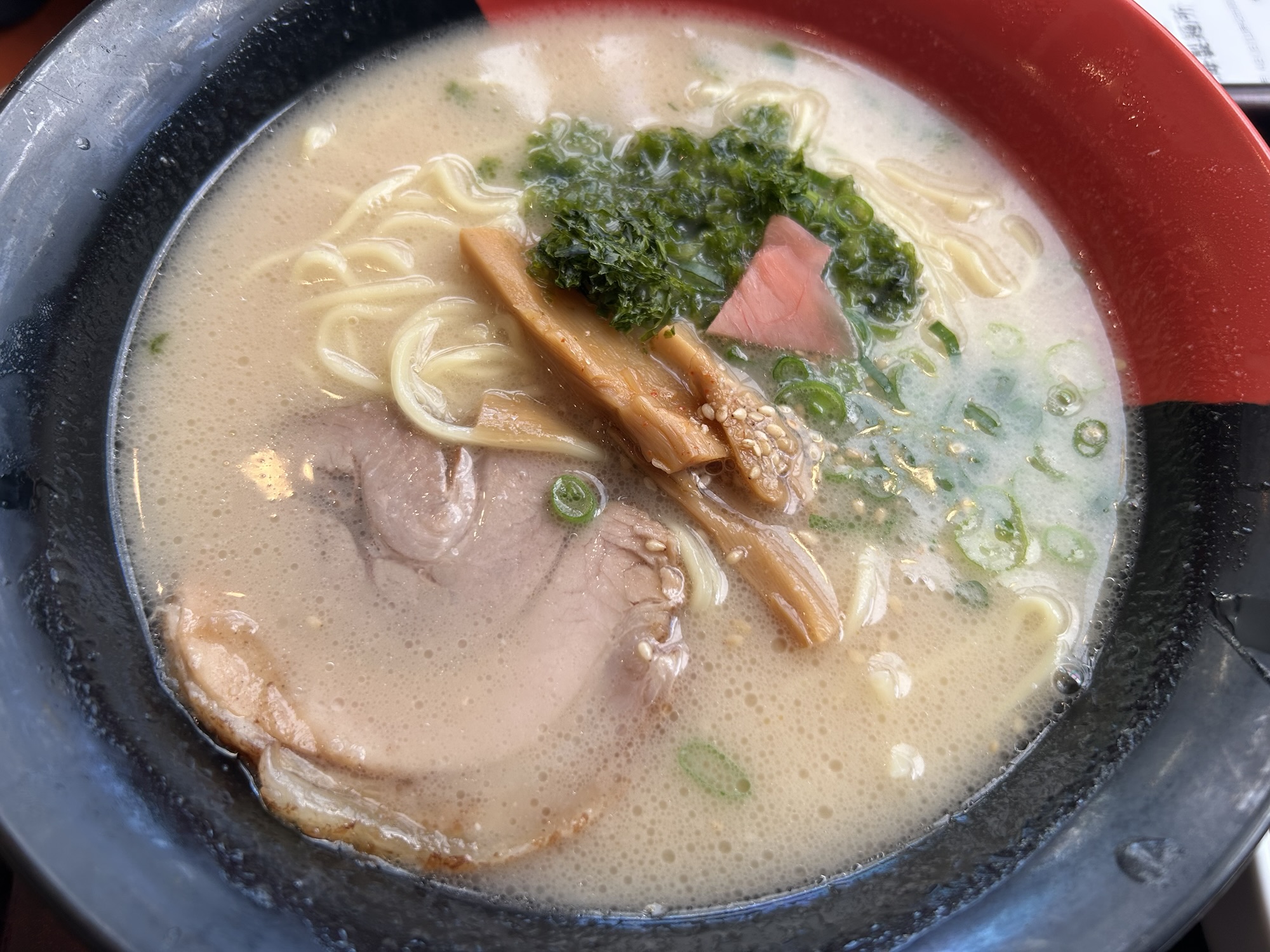 稲城 西海製麺所 よみうりランド店 アゴ出汁らーめん