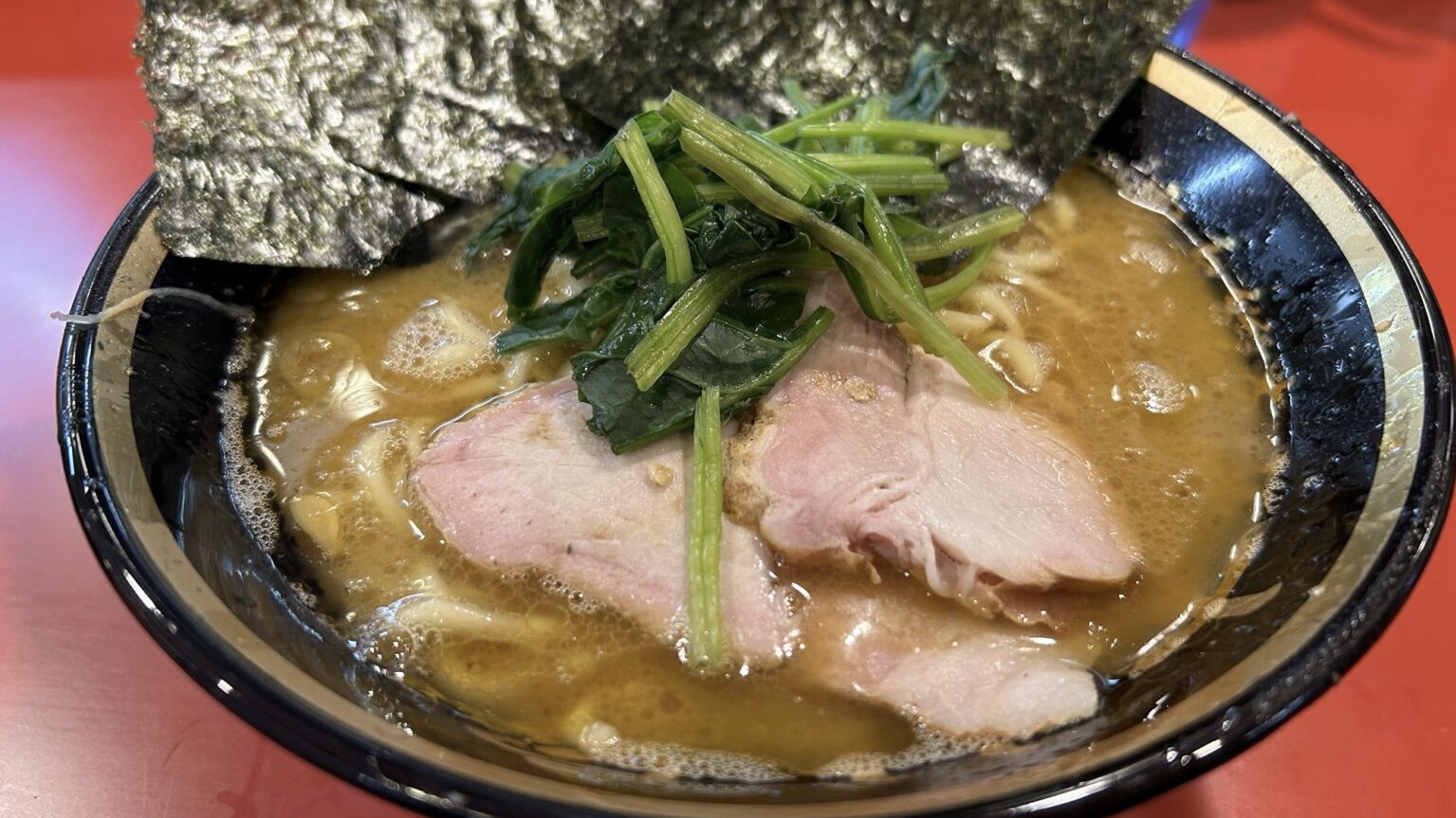 横浜 家系総本山 ラーメン 吉村家 ラーメン