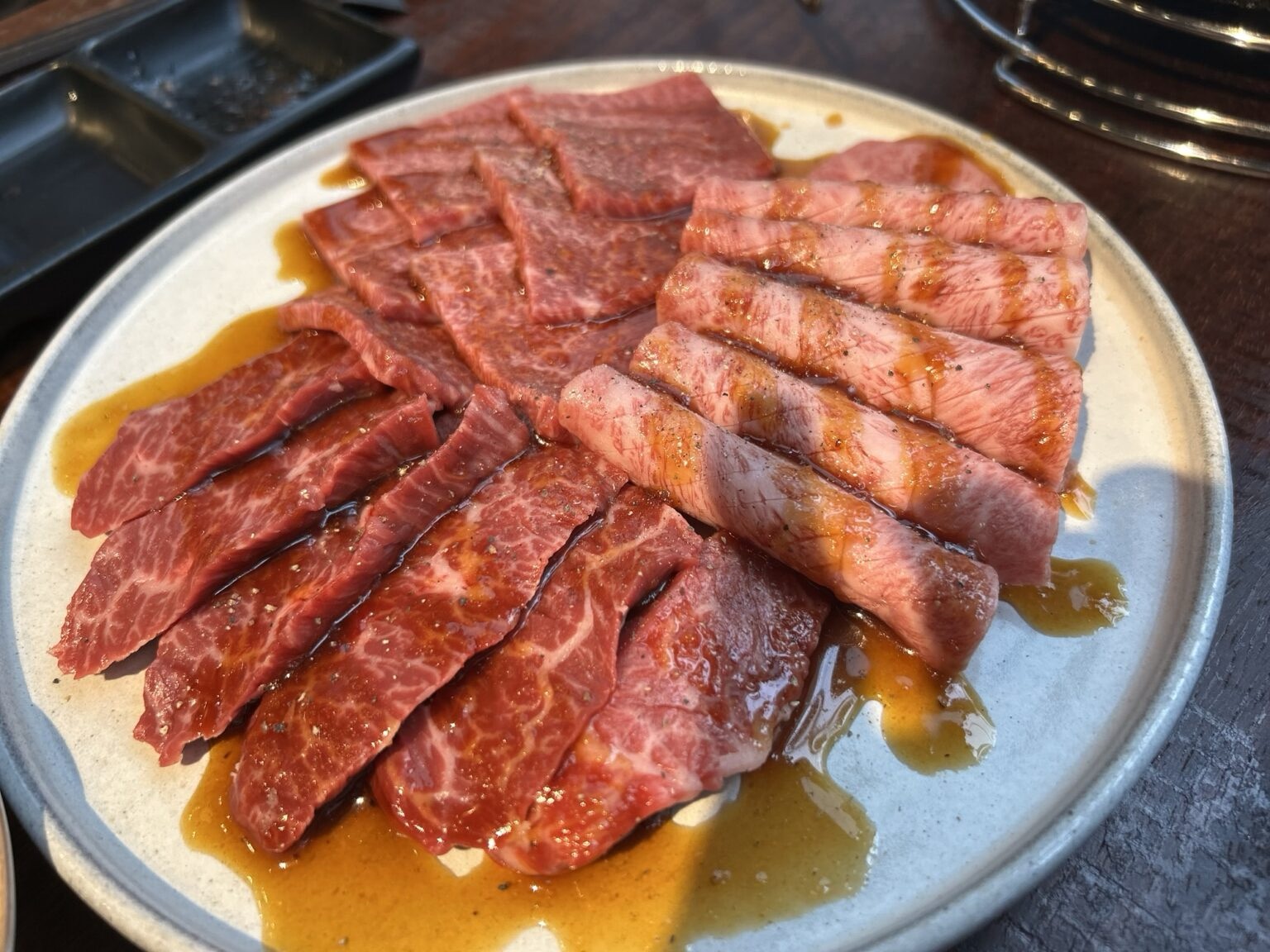 町焼肉の名店まとめ 炭火ホルモン えいた