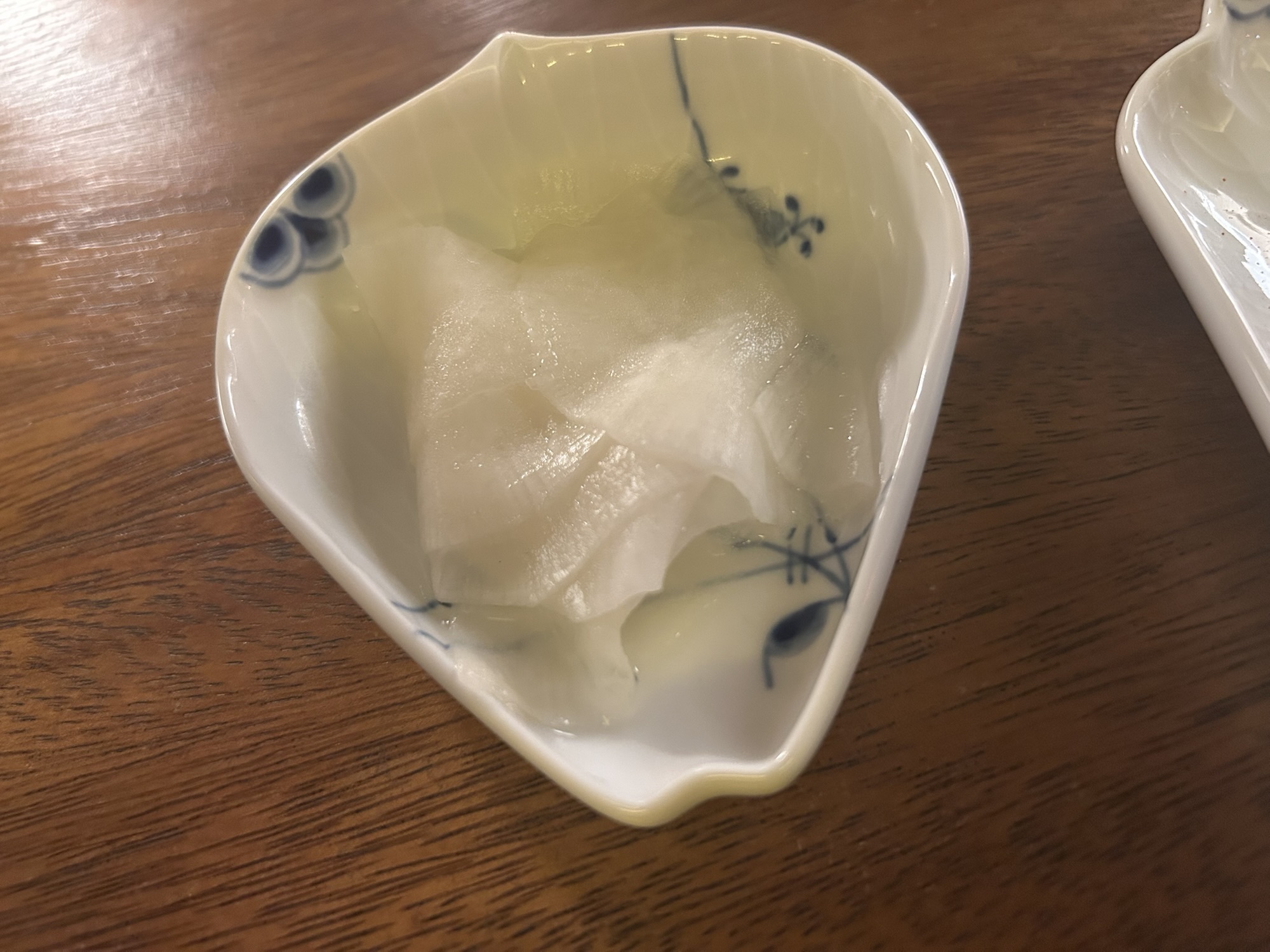 神楽坂 やきとり松明 TAIMATSU 大根酢漬け