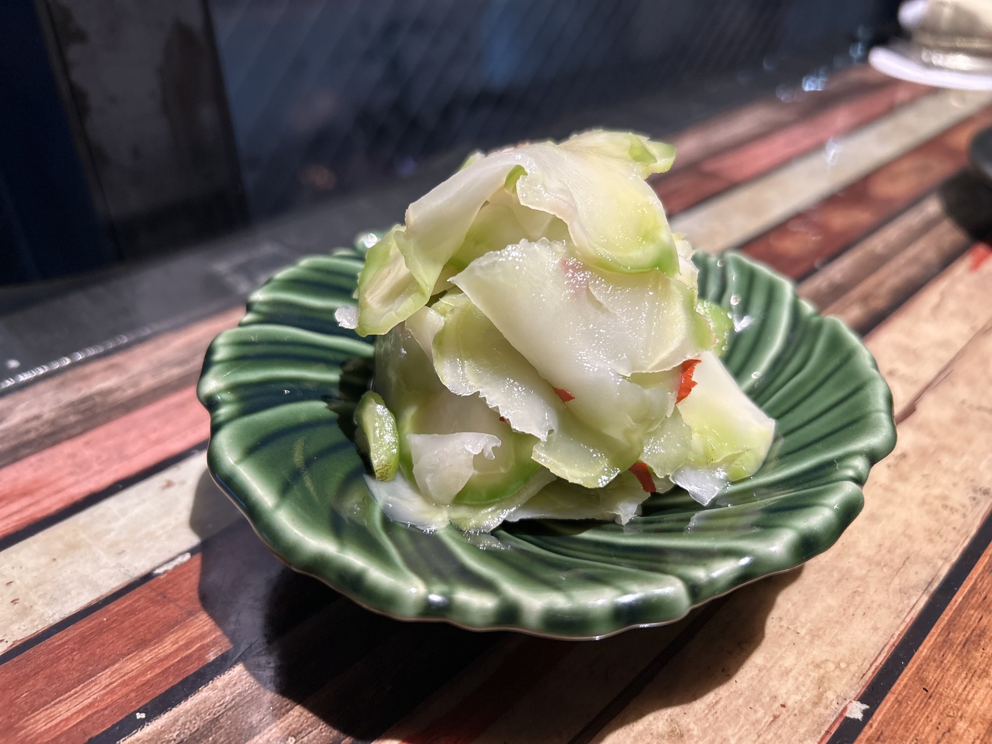 道玄坂 中華バル 池湖 搾菜