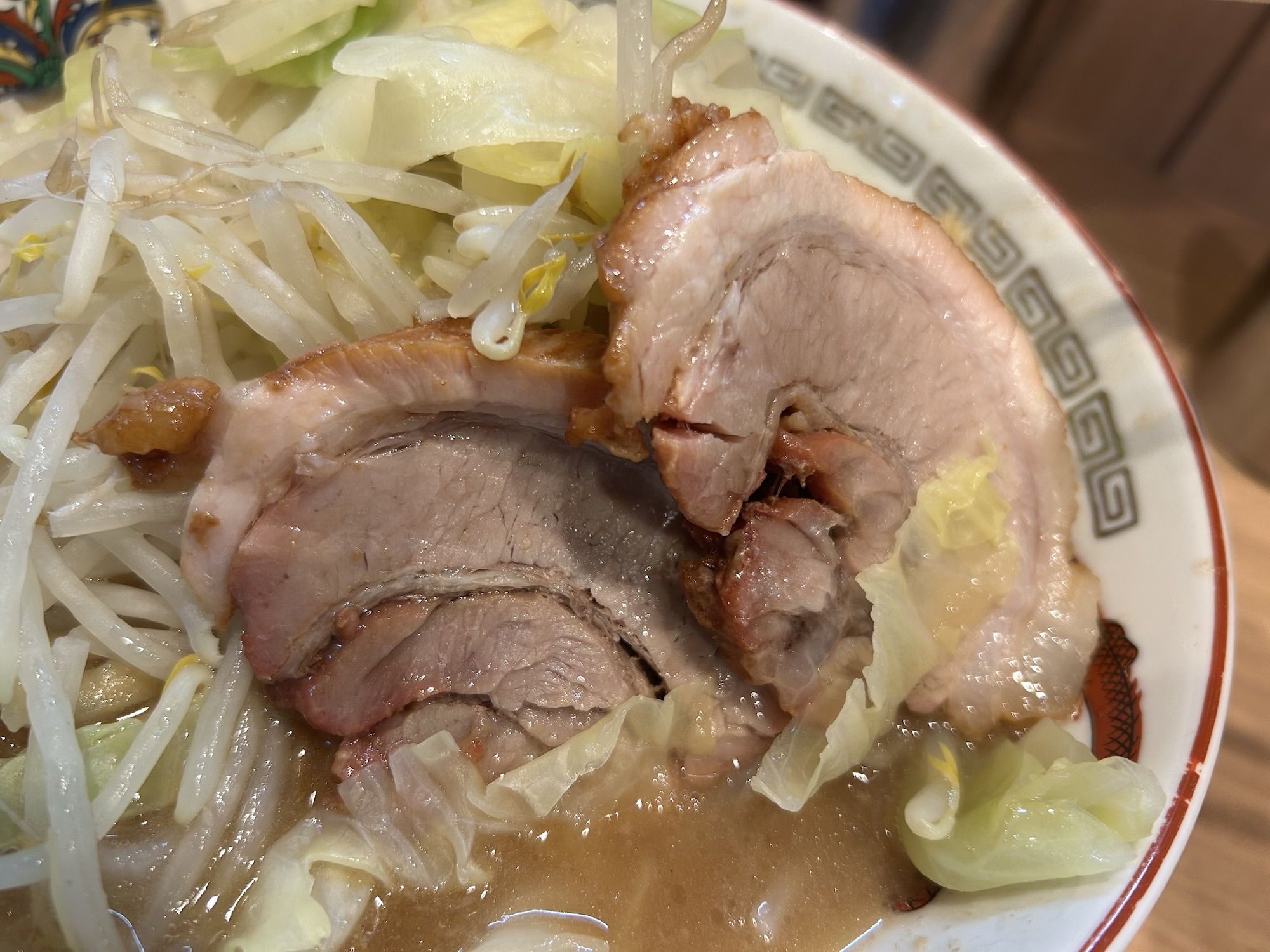 渋谷 ラーメン豚山 サクラステージ店 小ラーメン