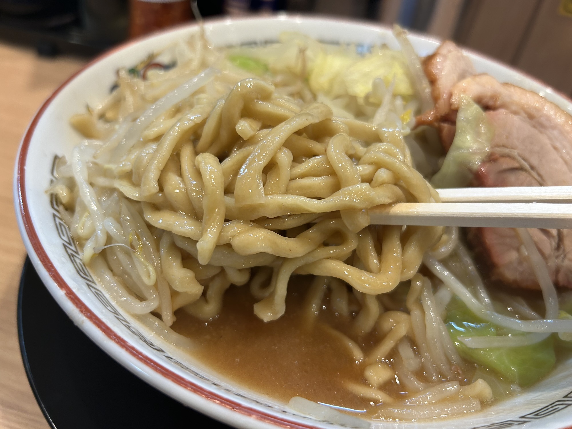渋谷 ラーメン豚山 サクラステージ店 小ラーメン