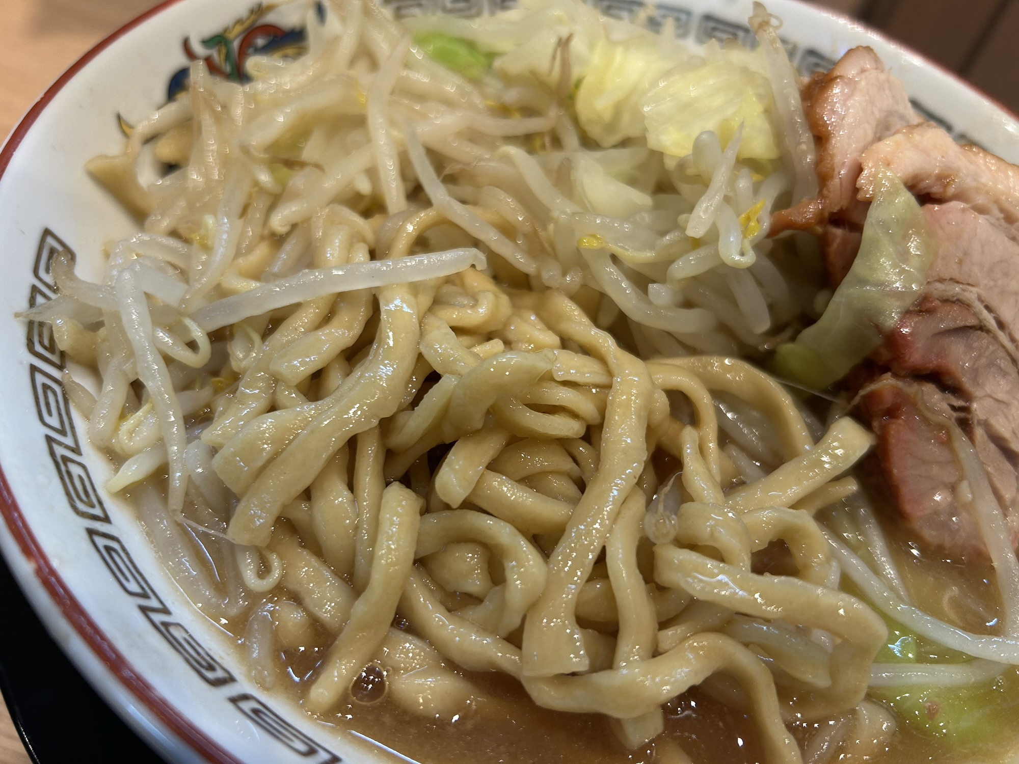 渋谷 ラーメン豚山 サクラステージ店 小ラーメン