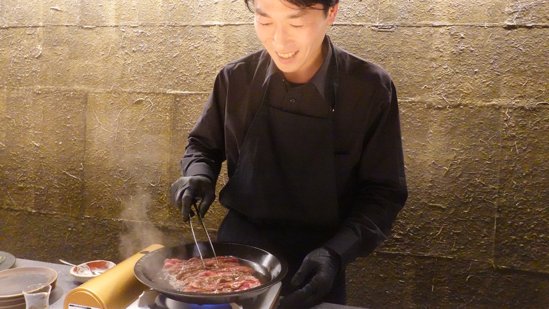 六本木 SUKIYAKI 六松 店長