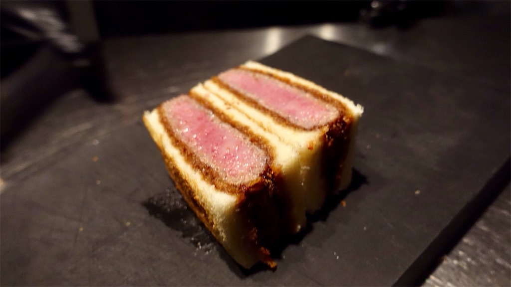 六本木 WAGYUMAFIA THE BUTCHER&KITCHEN 和牛カツサンド