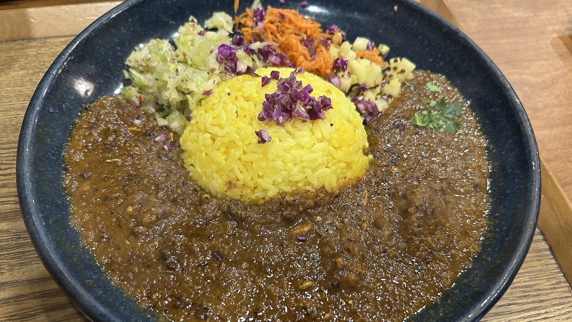 高円寺 ホールスパイスカレー青藍 スパイシーチキンカレーZ定食