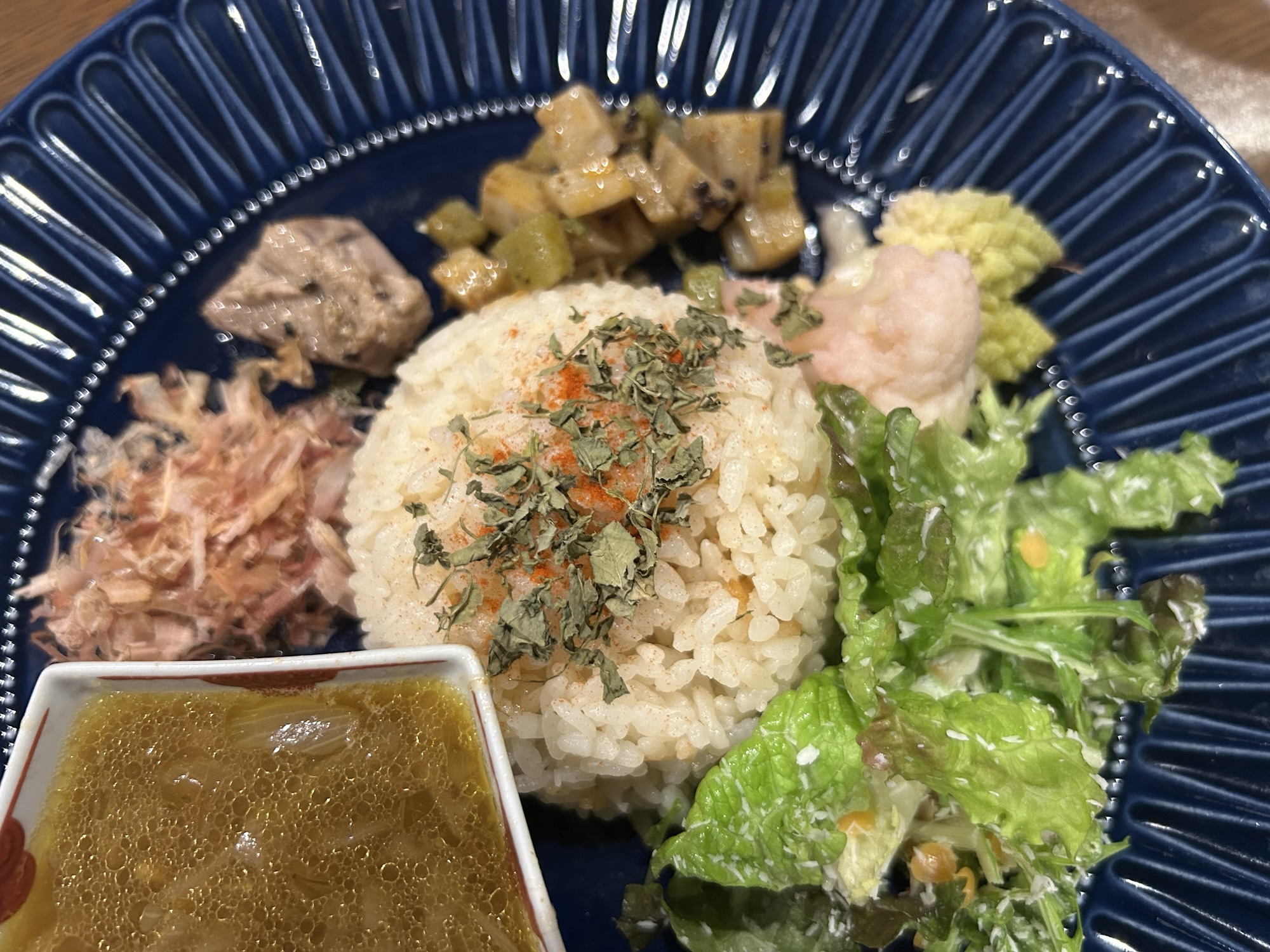 新宿 東京和出汁カレー 鯛出汁スープカレー