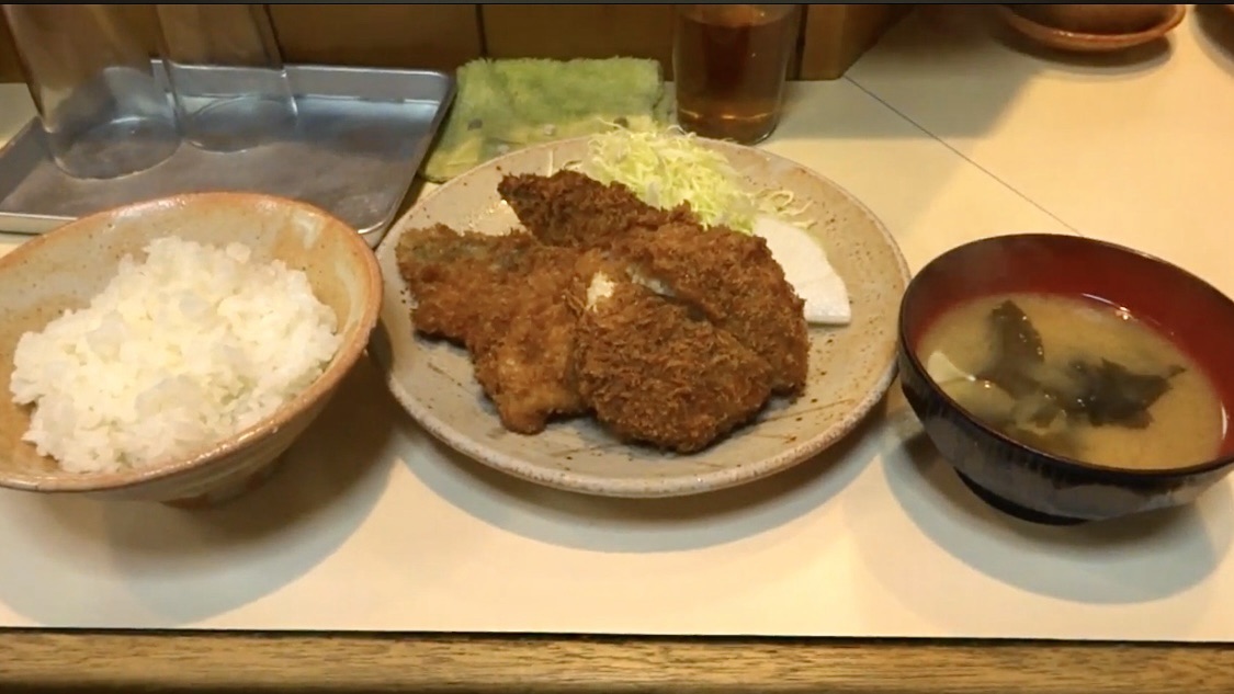 渋谷 とりかつCHICKEN 定食