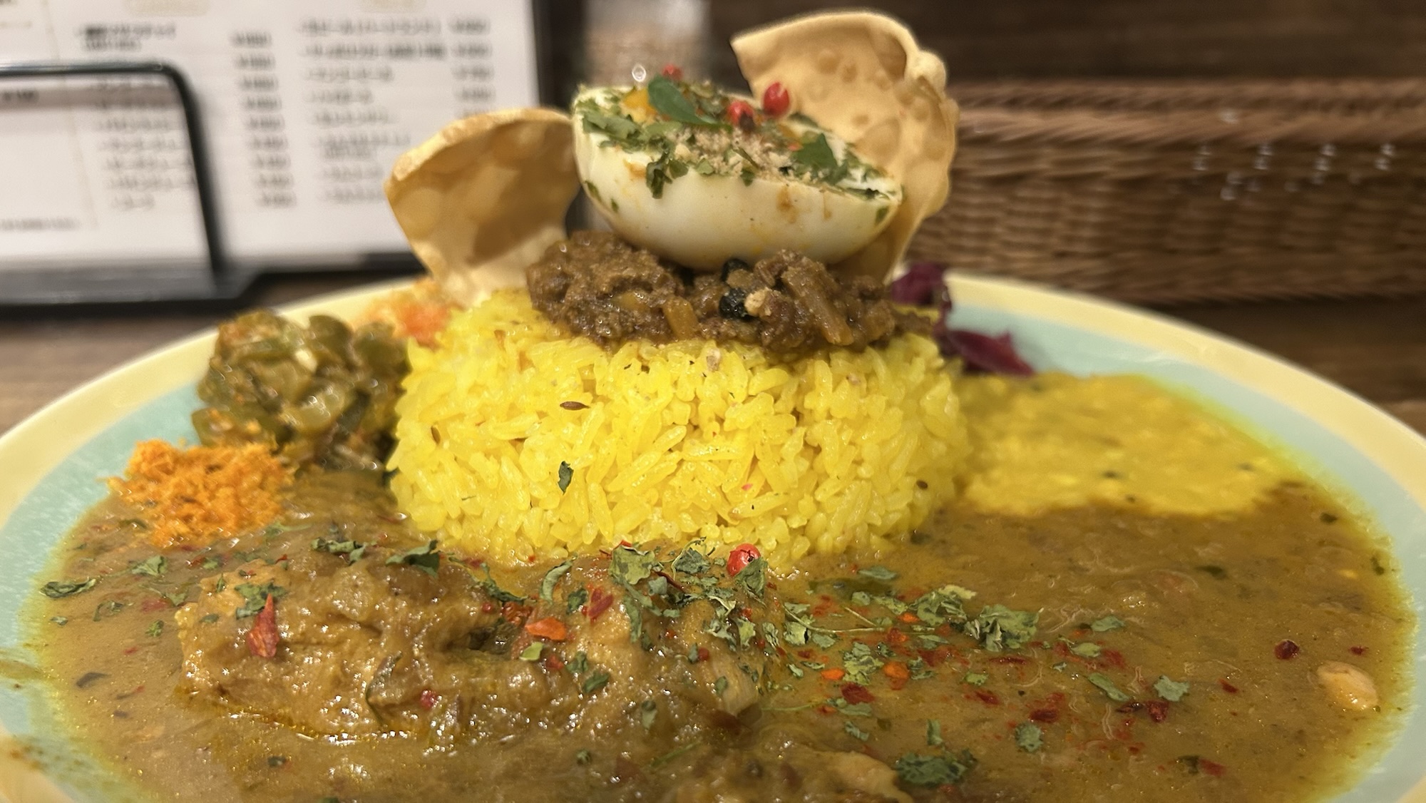 渋谷 カレーショップ初恋 2種あいがけ