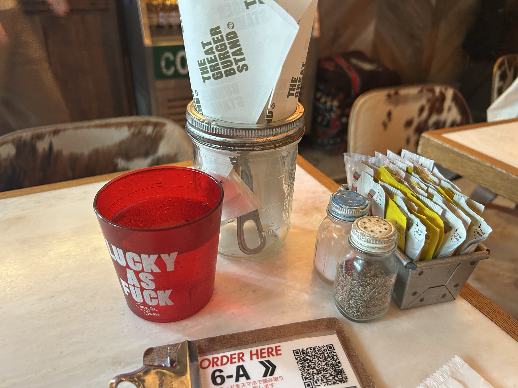 渋谷 THE GREAT BURGER STAND テーブル