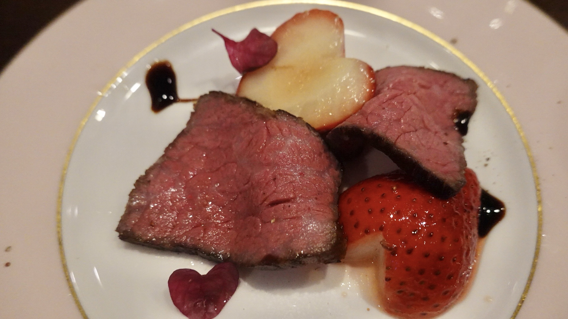 鳥取市 J’ai la pêche! ローストビーフ