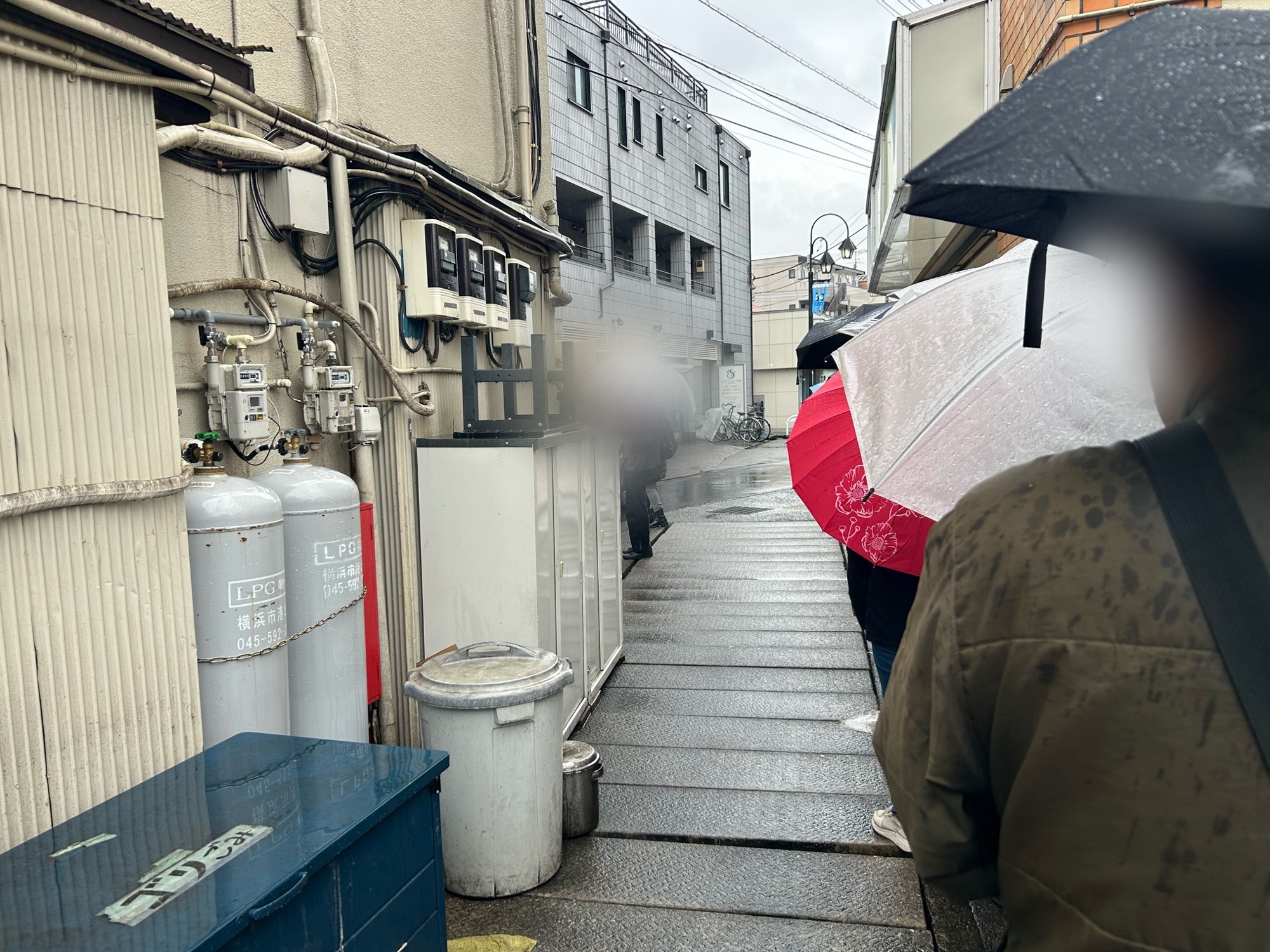 稲田堤 横浜家系ラーメン 藤真家 行列