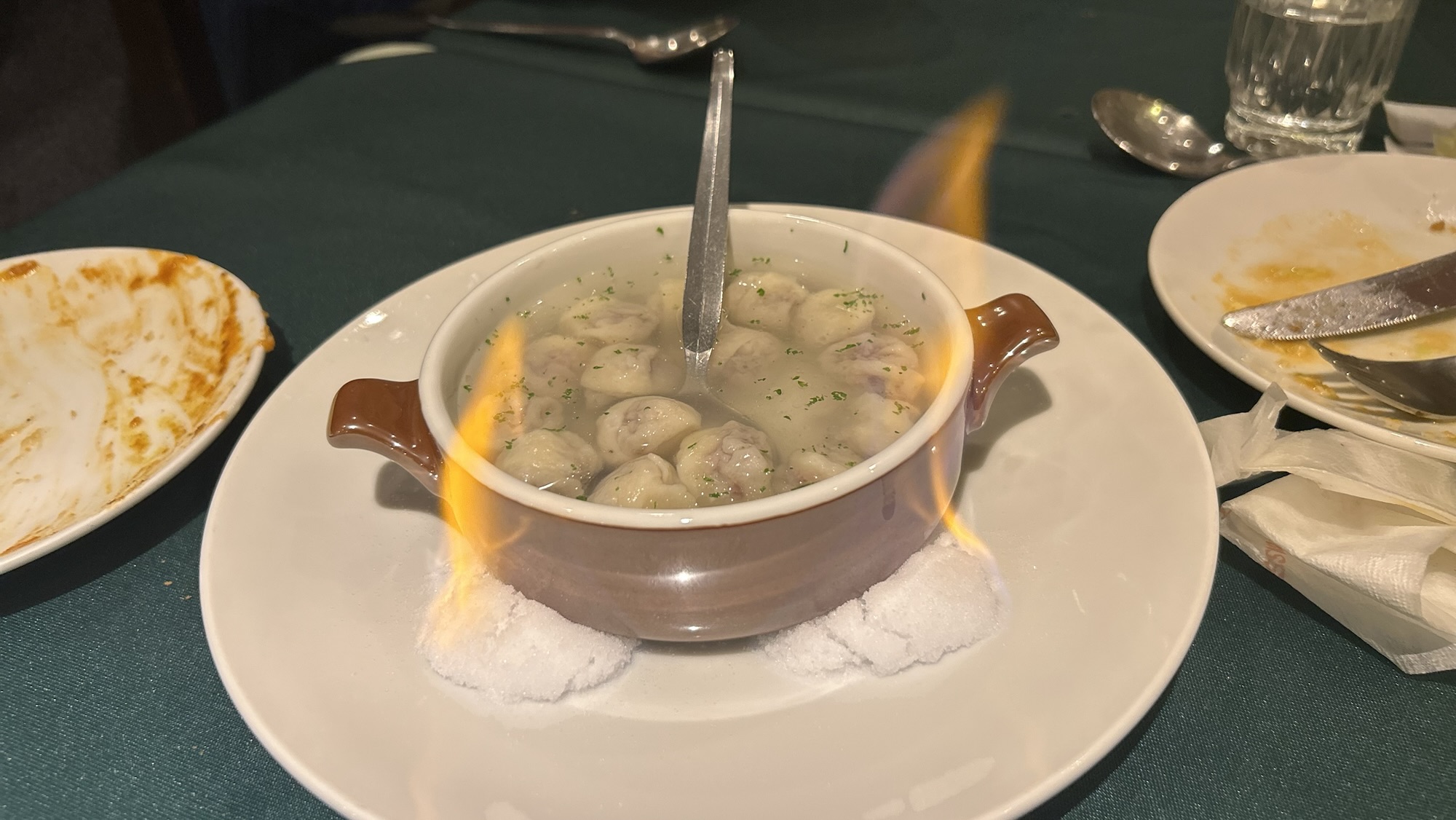 浅草 ロシヤ料理 ラルース ペリメニ