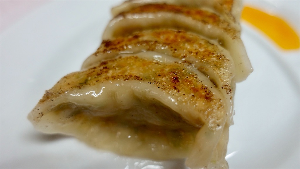 新宿 岐阜屋 餃子