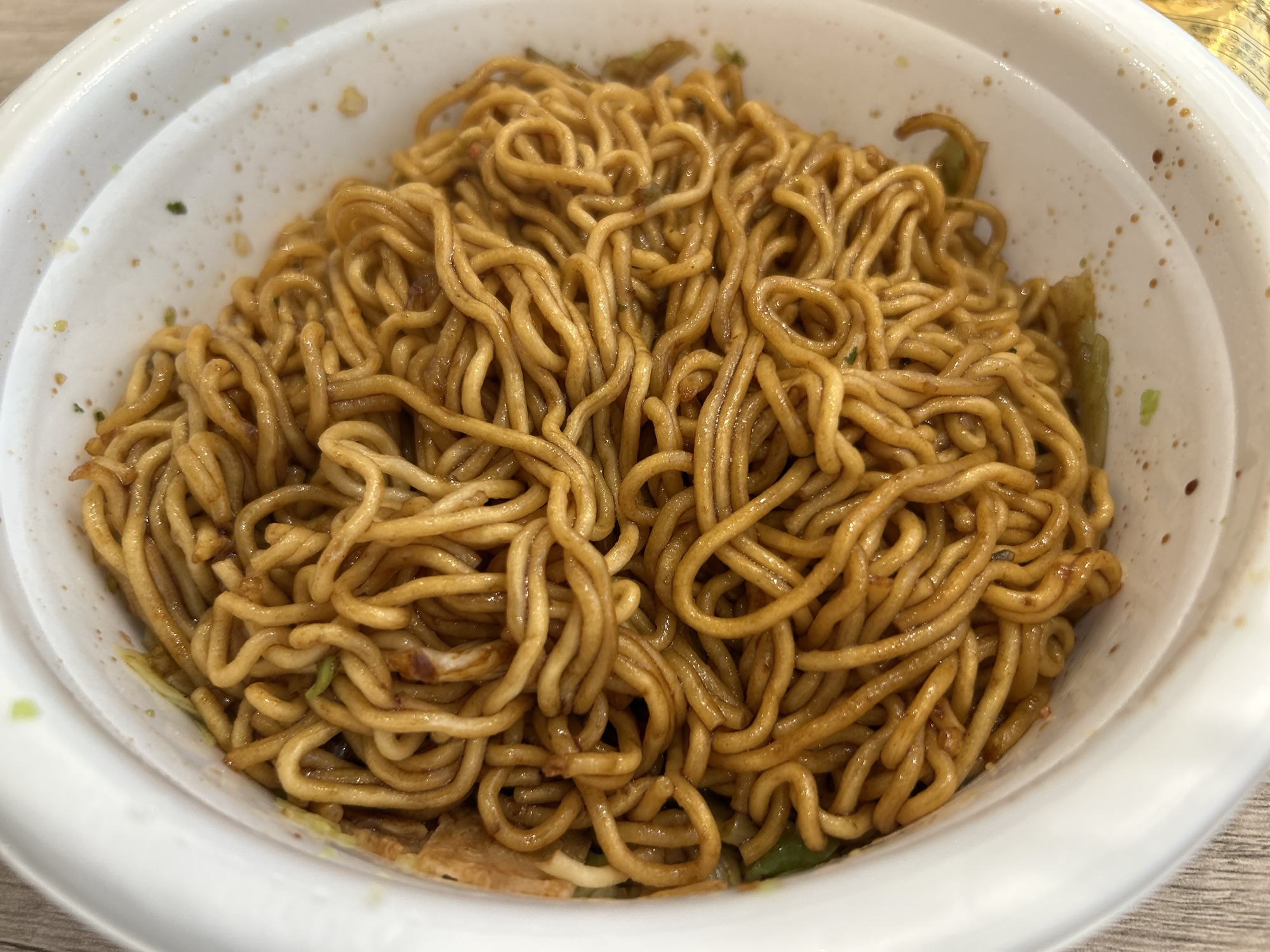 日清 焼そばU.F.O. ぶっ濃い濃厚ソース