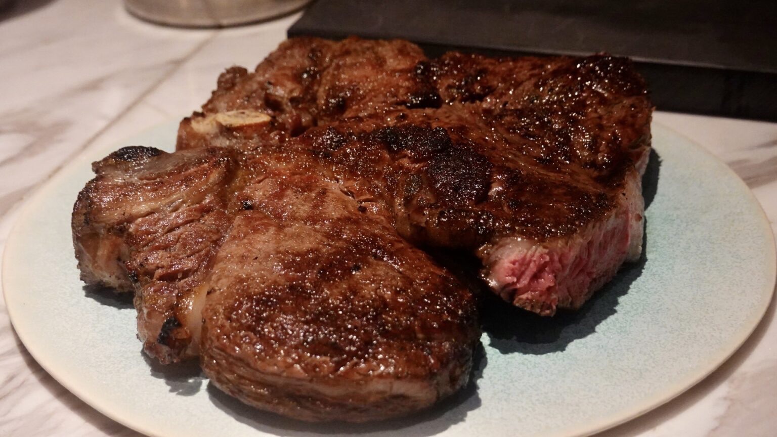 六本木 ISSEI YUASA