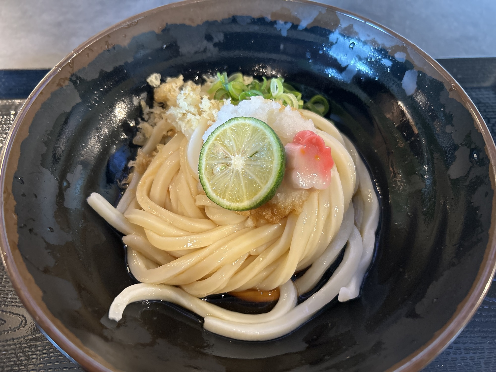 羽田空港 讃岐うどん般若林 熟成生醤油のおろしうどん