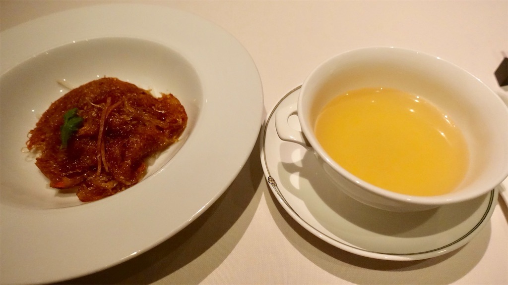 麻布十番 中国飯店 富麗華 フカヒレと上海蟹みその煎り焼き