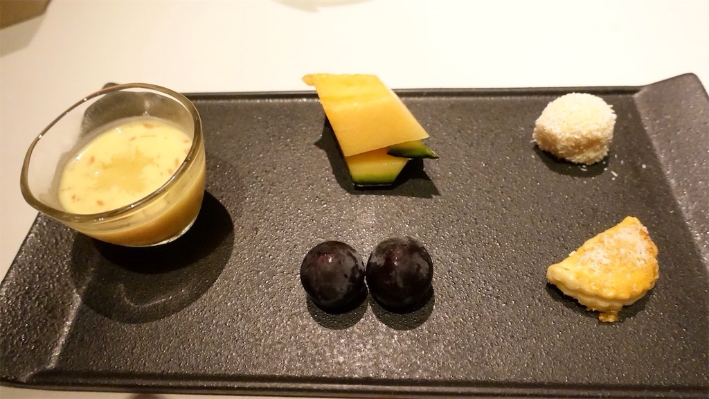 麻布十番 中国飯店 富麗華 特製デザート