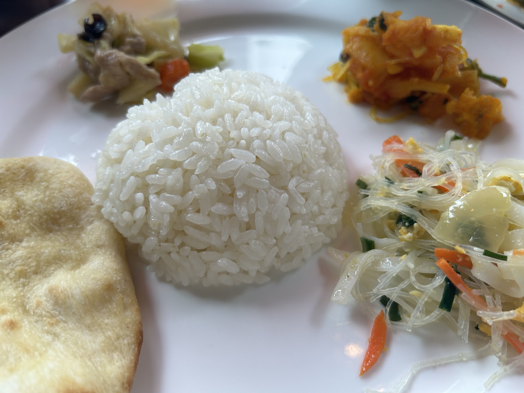 調布 エムズキッチン キーマカレー