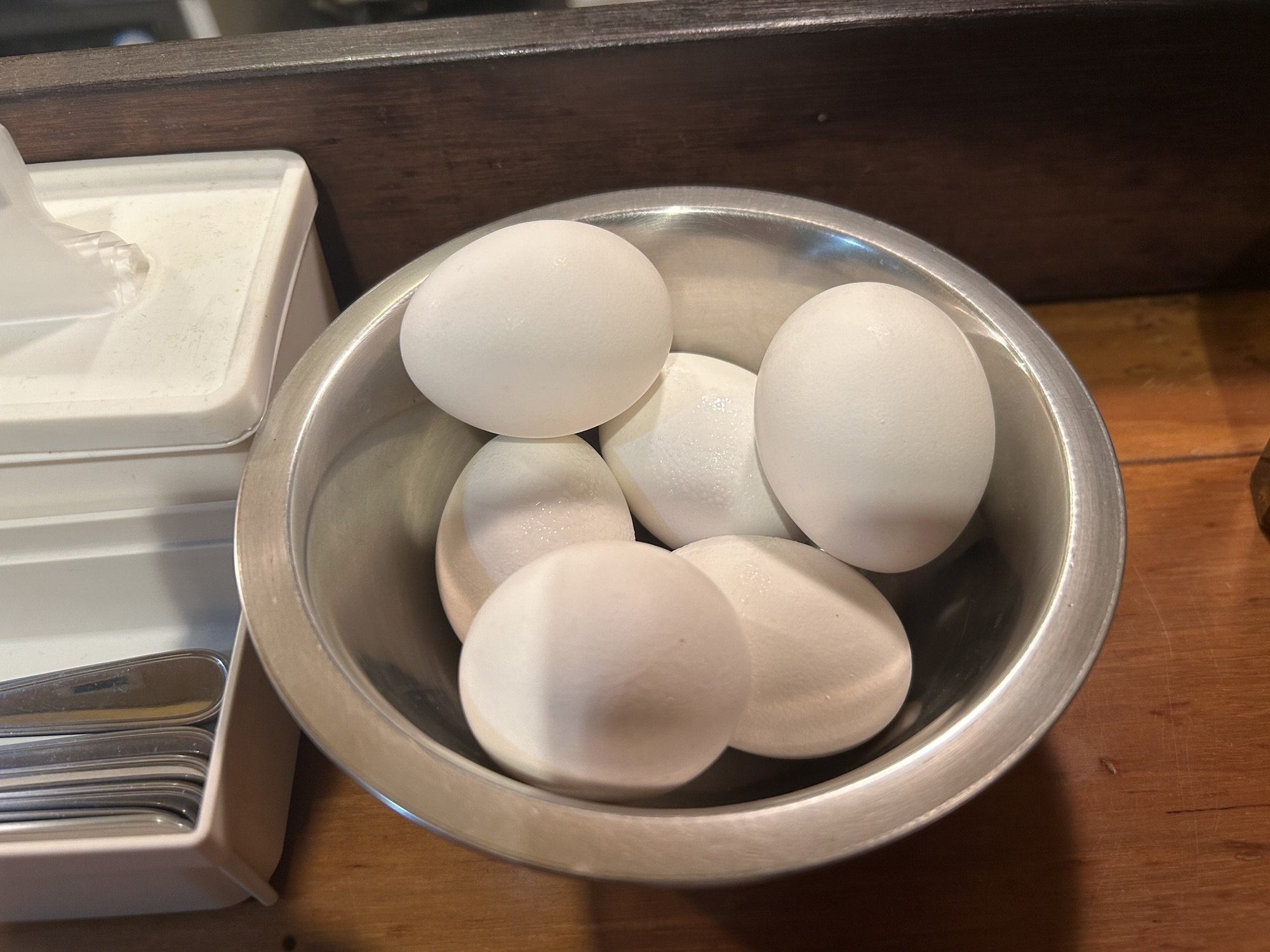 渋谷 ポークビンダルー食べる副大統領 ゆで卵