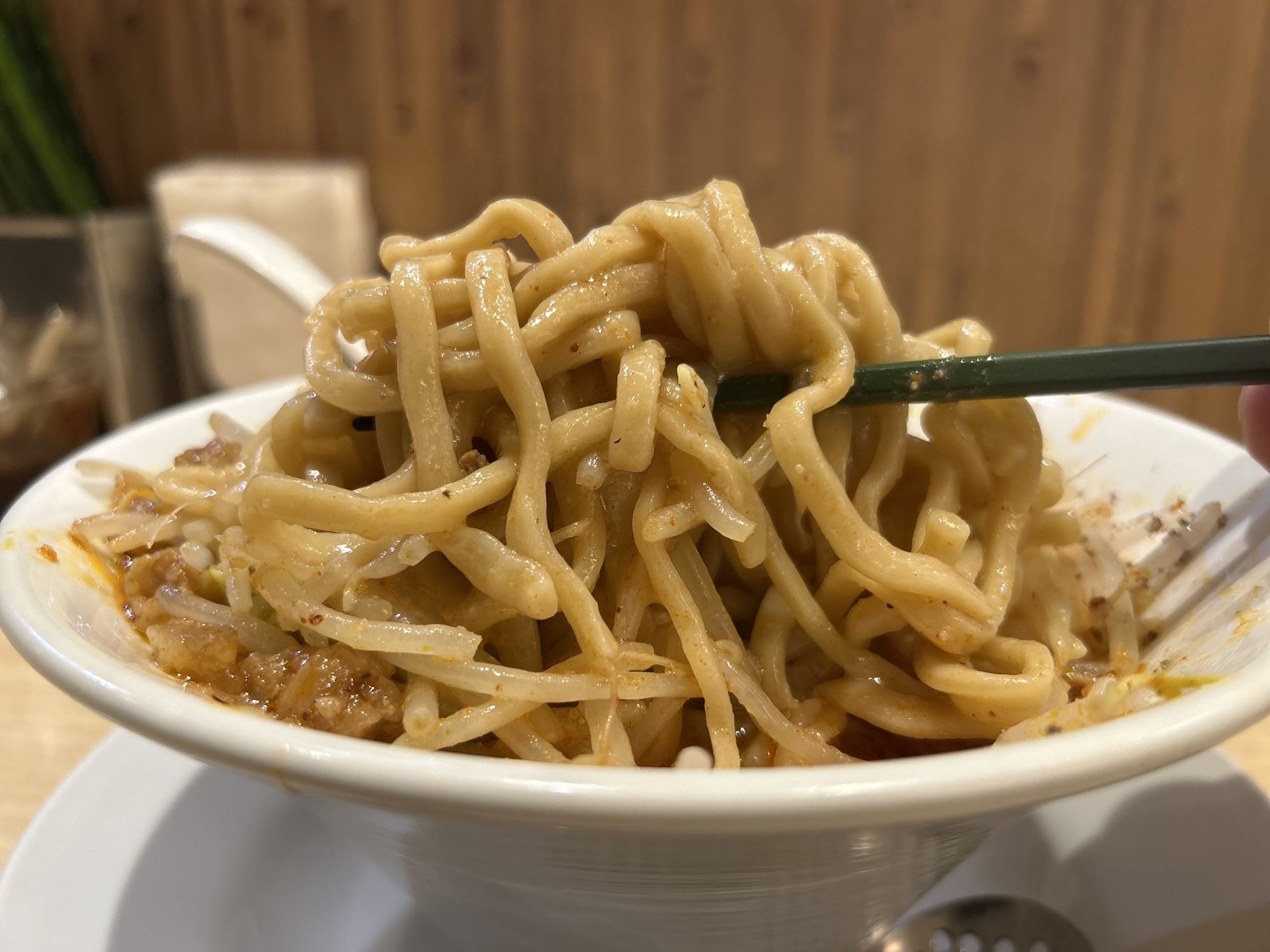 新宿 175°DENO担担麺 TOKYO 一七五郎