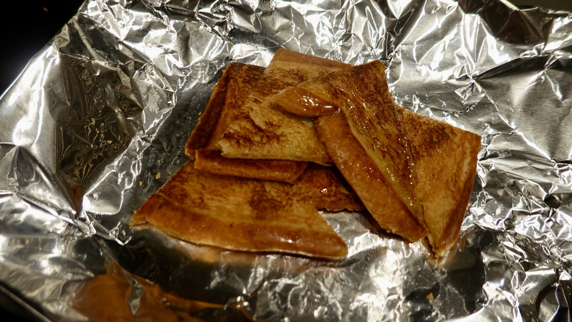 赤坂 やきやき三輪 赤坂店 パン