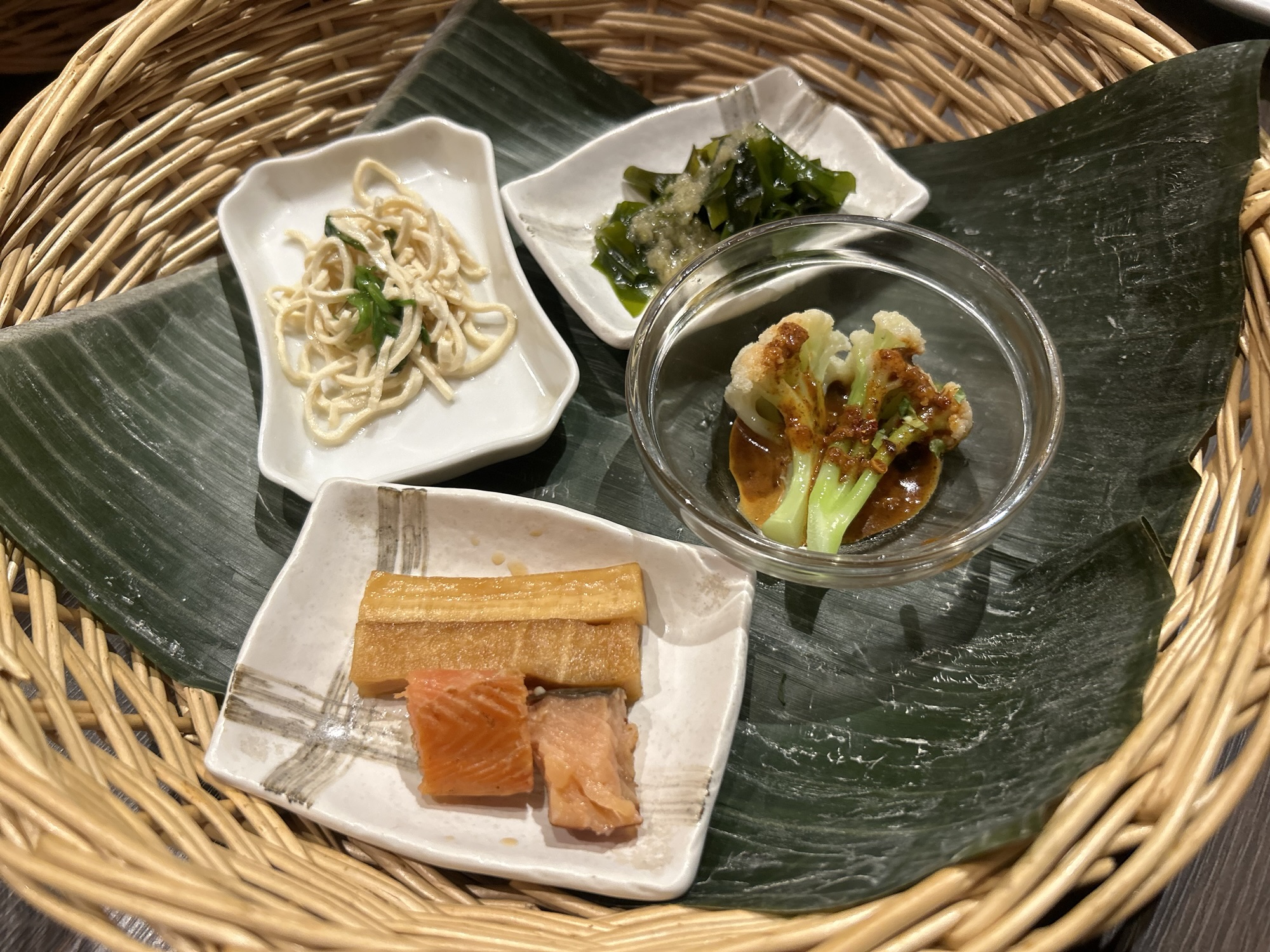 白金高輪 蓮香 前菜
