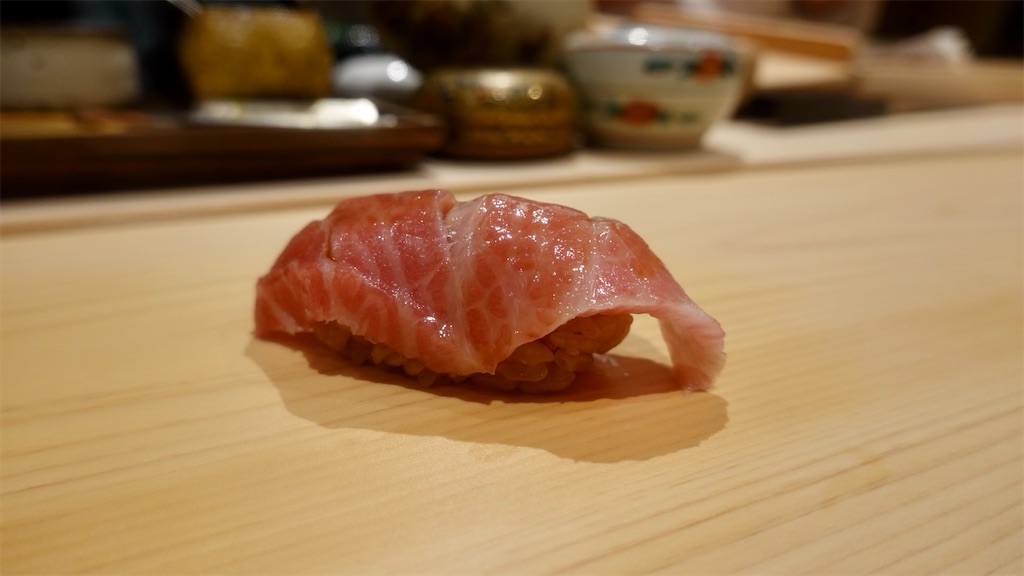 すし 田いら 大トロ