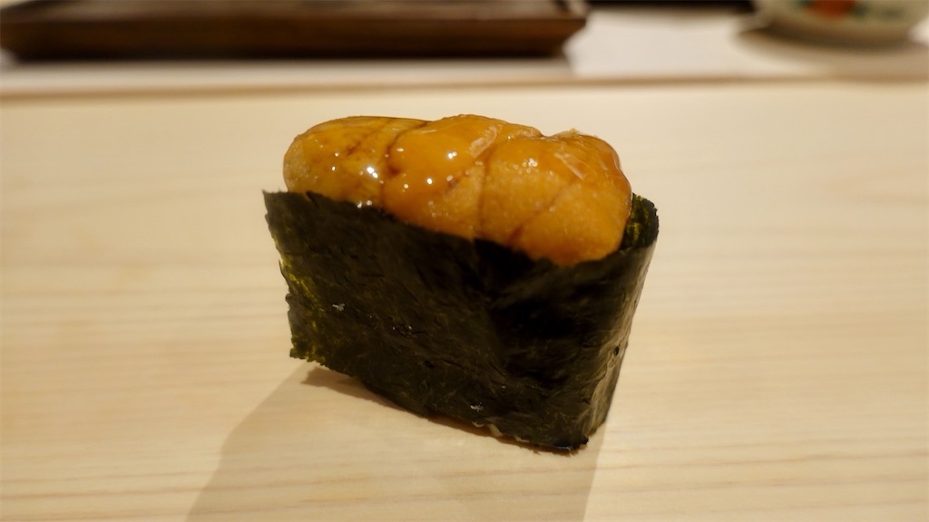 すし 田いら 雲丹