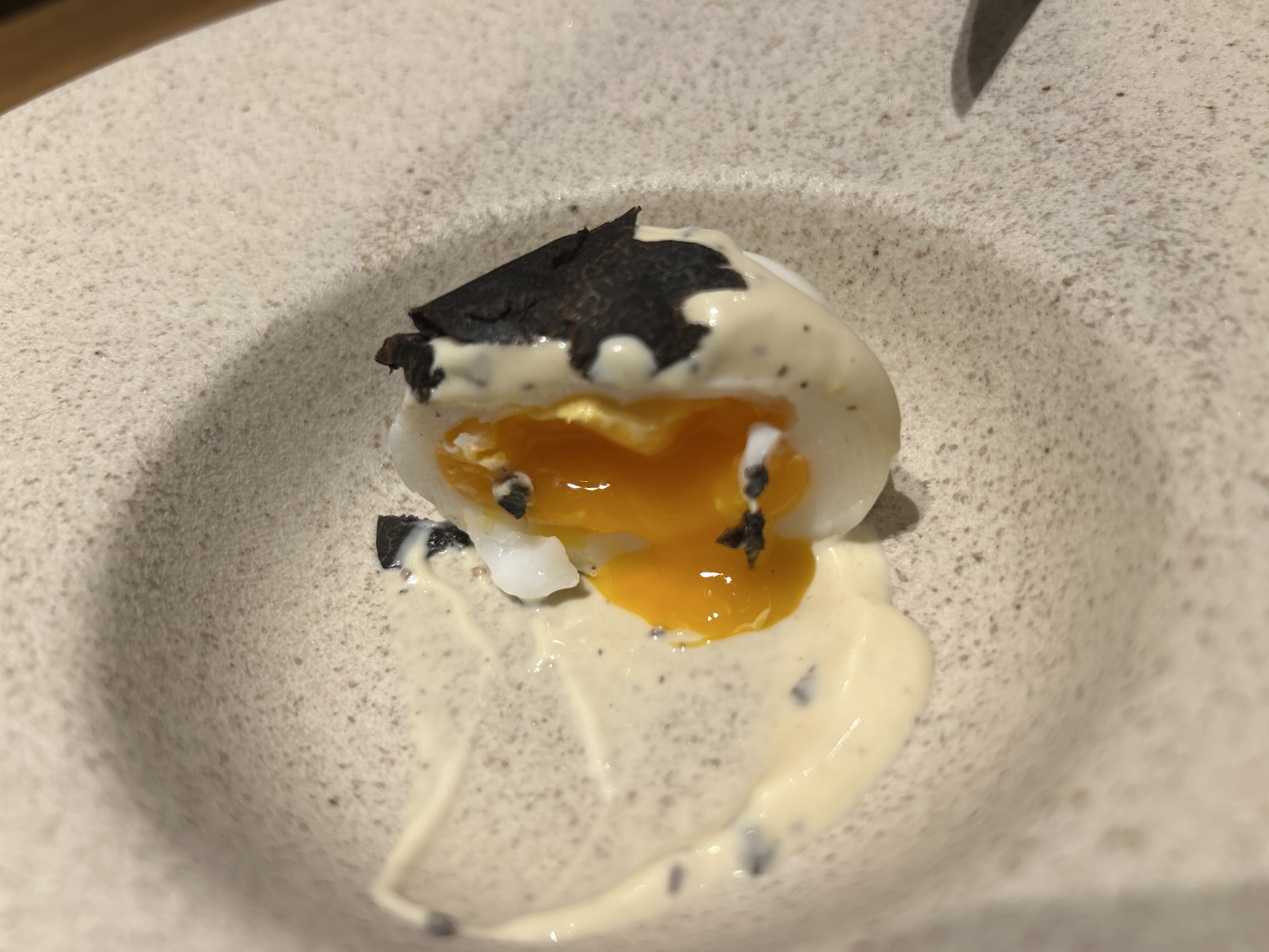 関内 scica トリュフマヨ