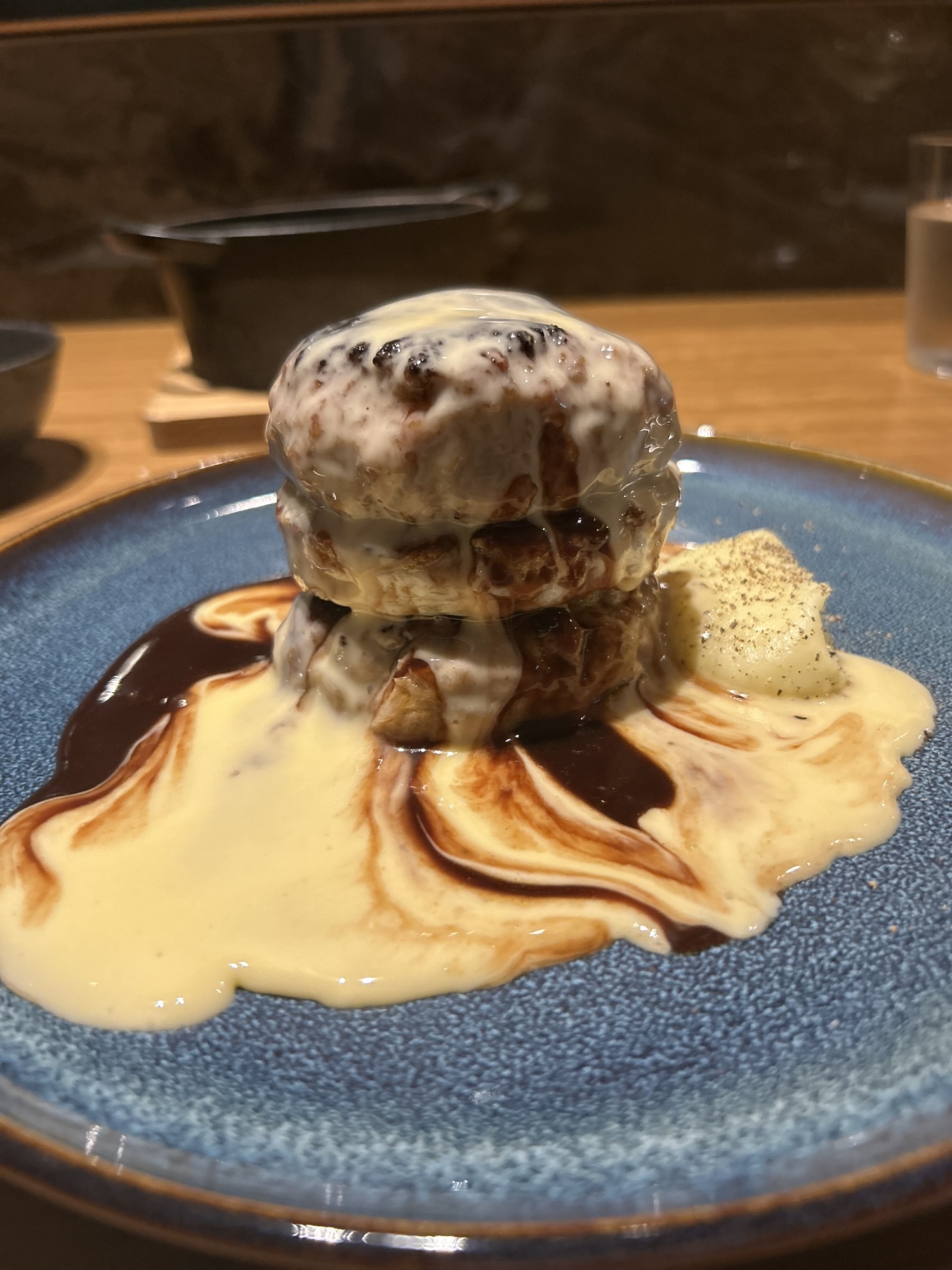 関内 scica ハンバーグミルフィーユ