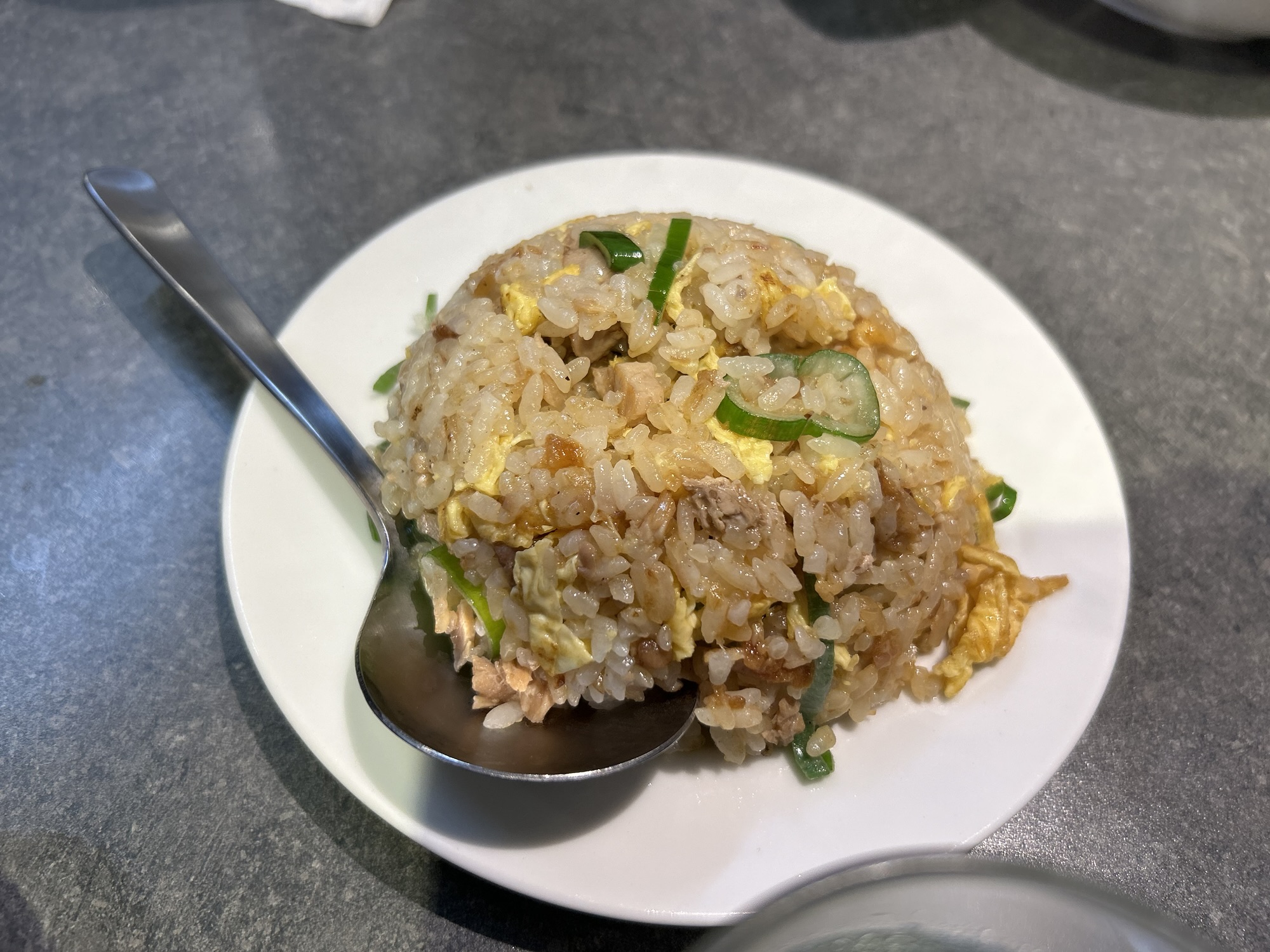 神保町 神田餃子屋 本店 炒飯