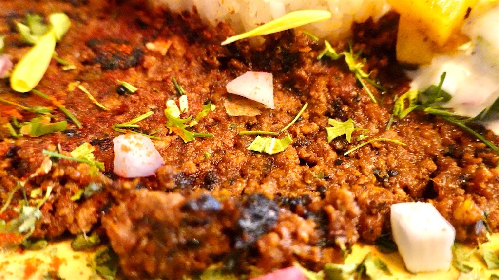 下北沢 カレーの惑星 2種豆と季節野菜のポタージュカレー