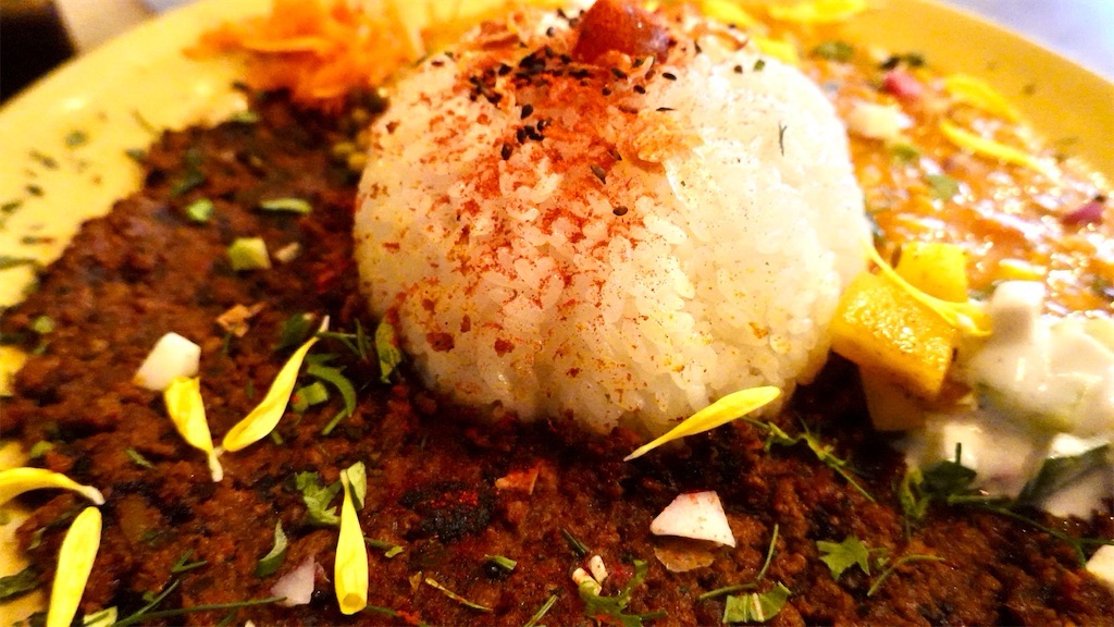 下北沢 カレーの惑星 2種豆と季節野菜のポタージュカレー