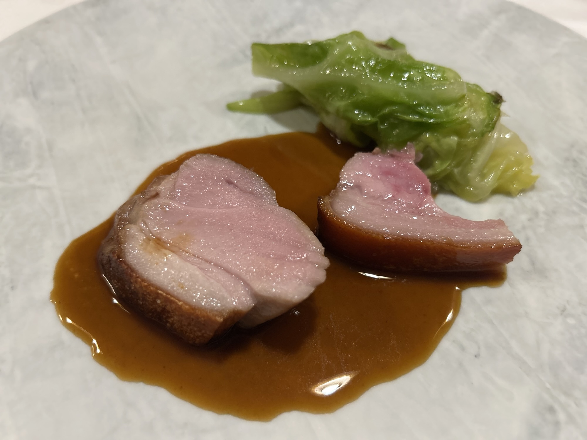 代々木上原 イル プレージョ フランス産仔豚 春キャベツ