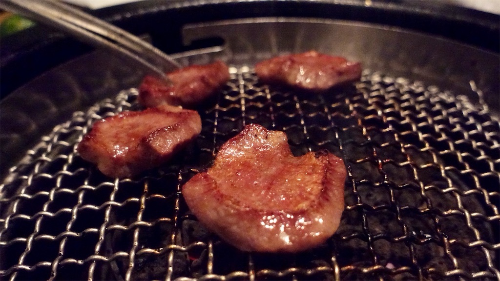 西麻布 牛牛 西麻布総本店 特上の厚切りタン