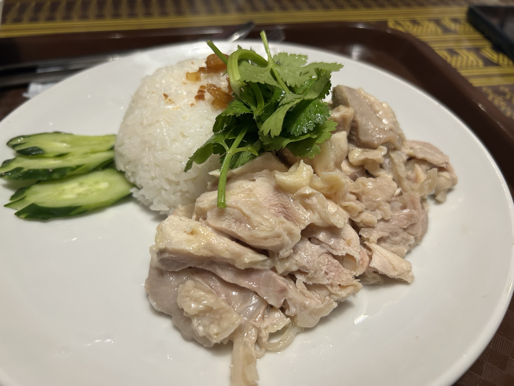 渋谷 ガパオ食堂 渋谷店 カオマンガイ