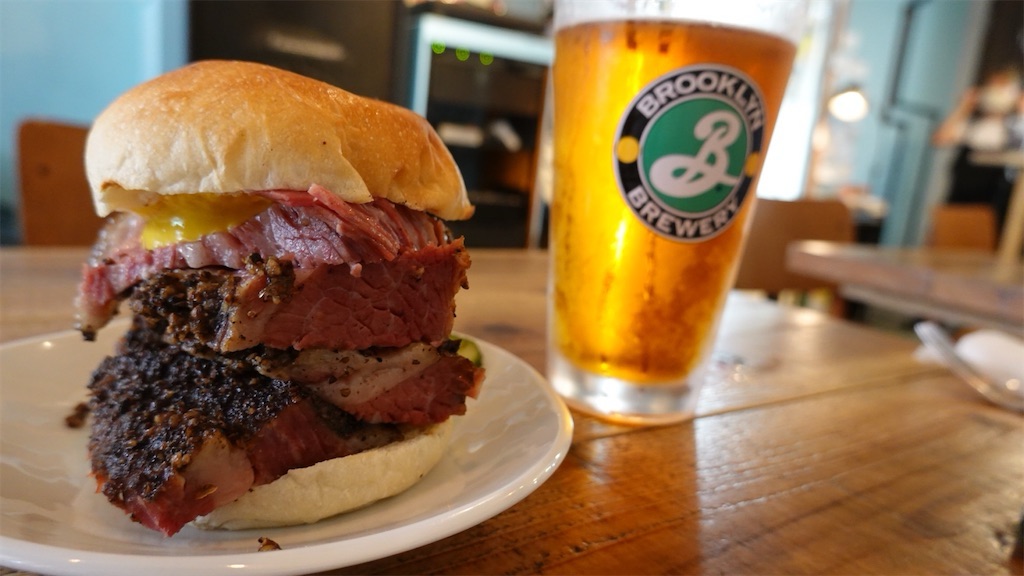 幡ヶ谷 フリーマン食堂 NYスタイル パストラミサンドイッチ