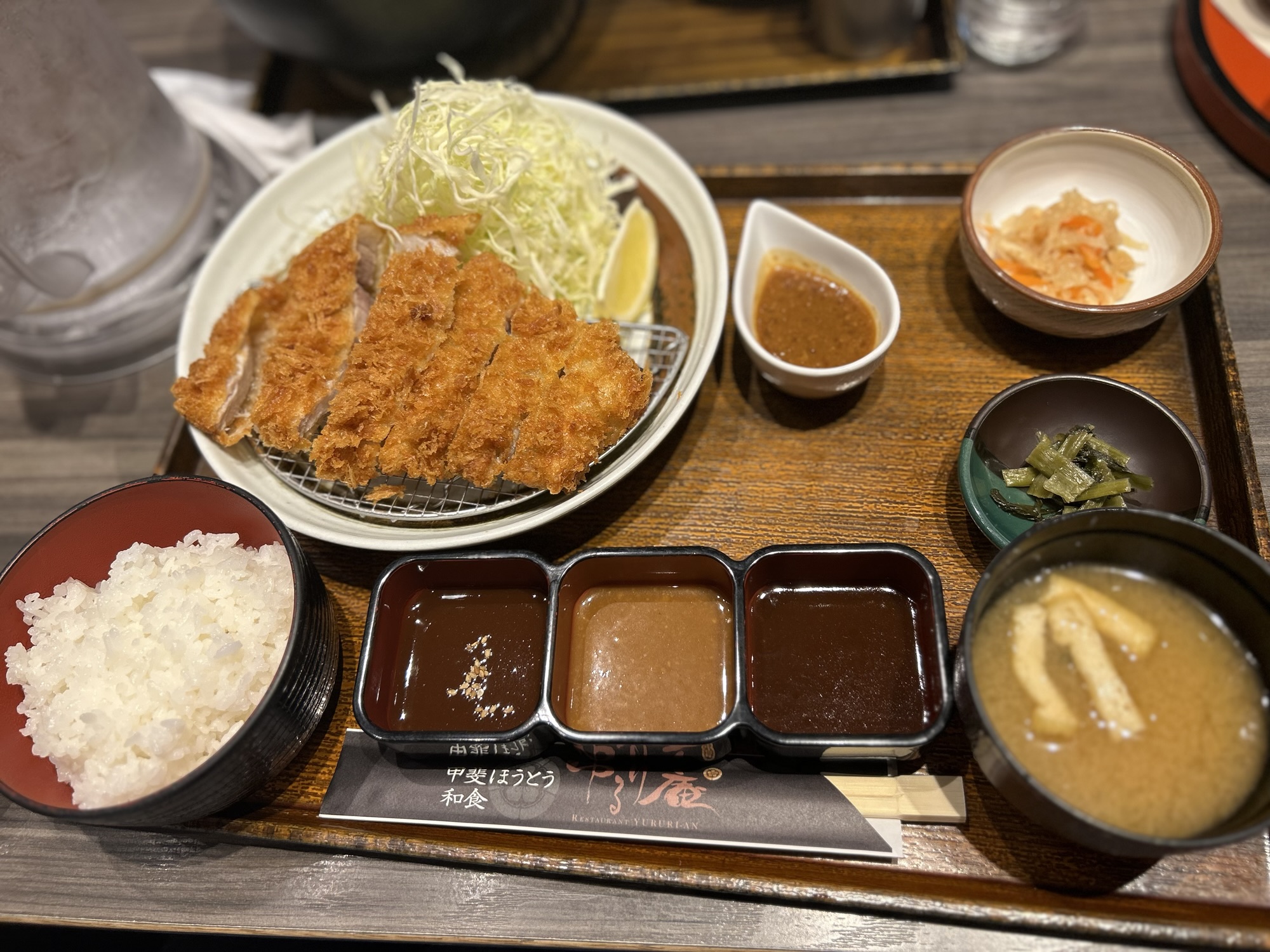 山梨 ゆるり庵 甲州信玄豚 ロースかつ御膳