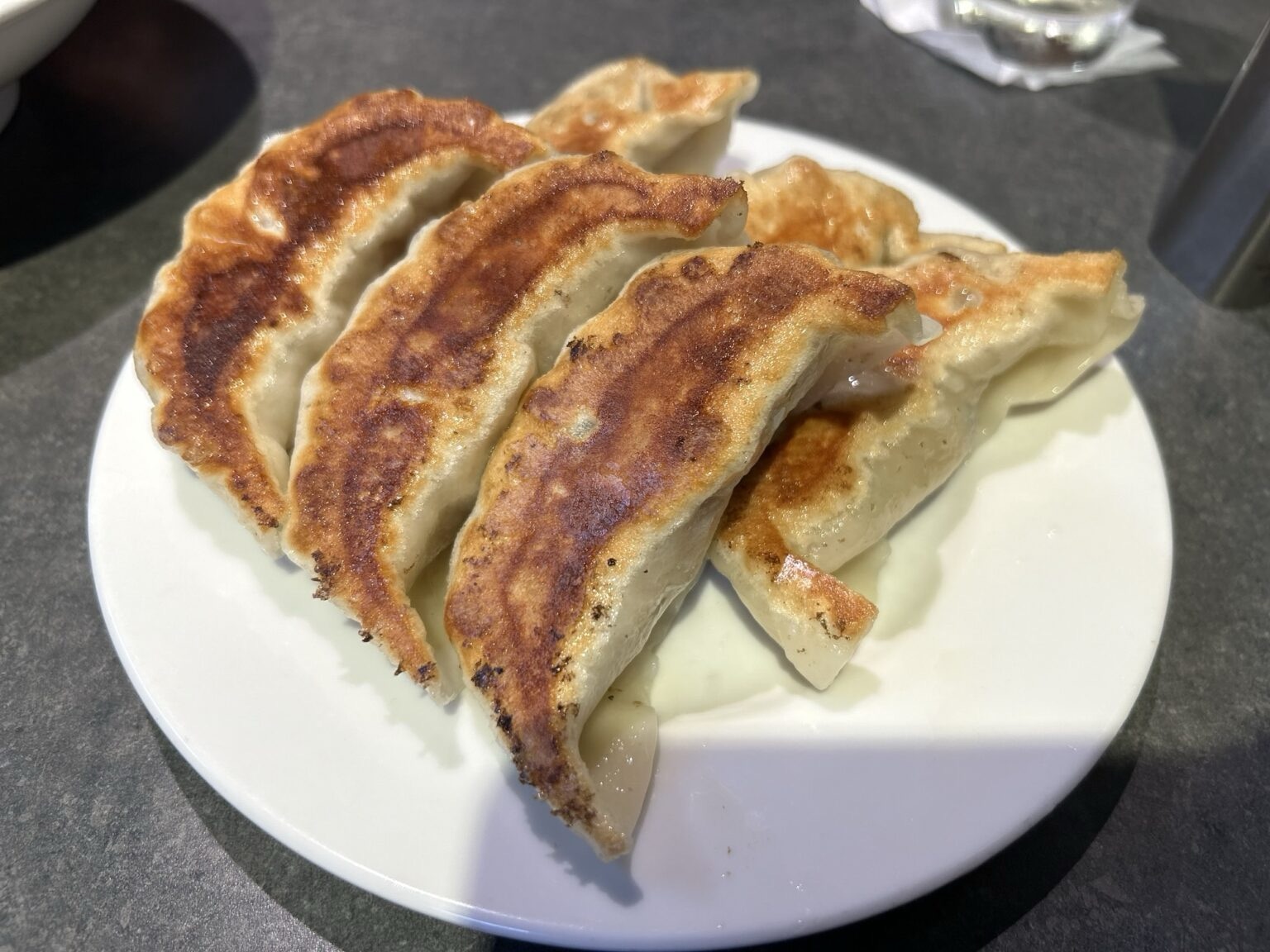 神田餃子屋 本店