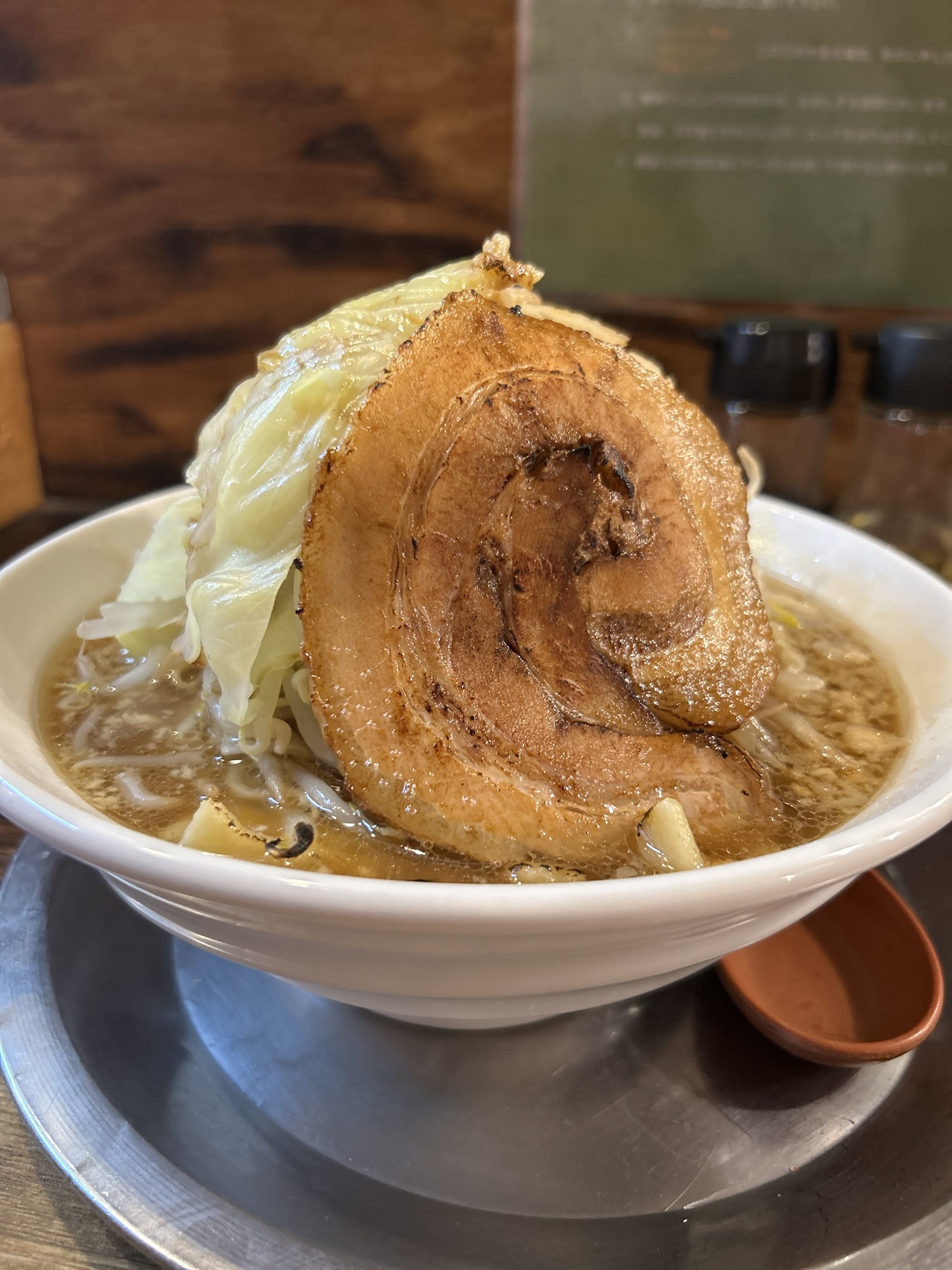 南新宿 ラーメン ヤスオ ヤス二郎