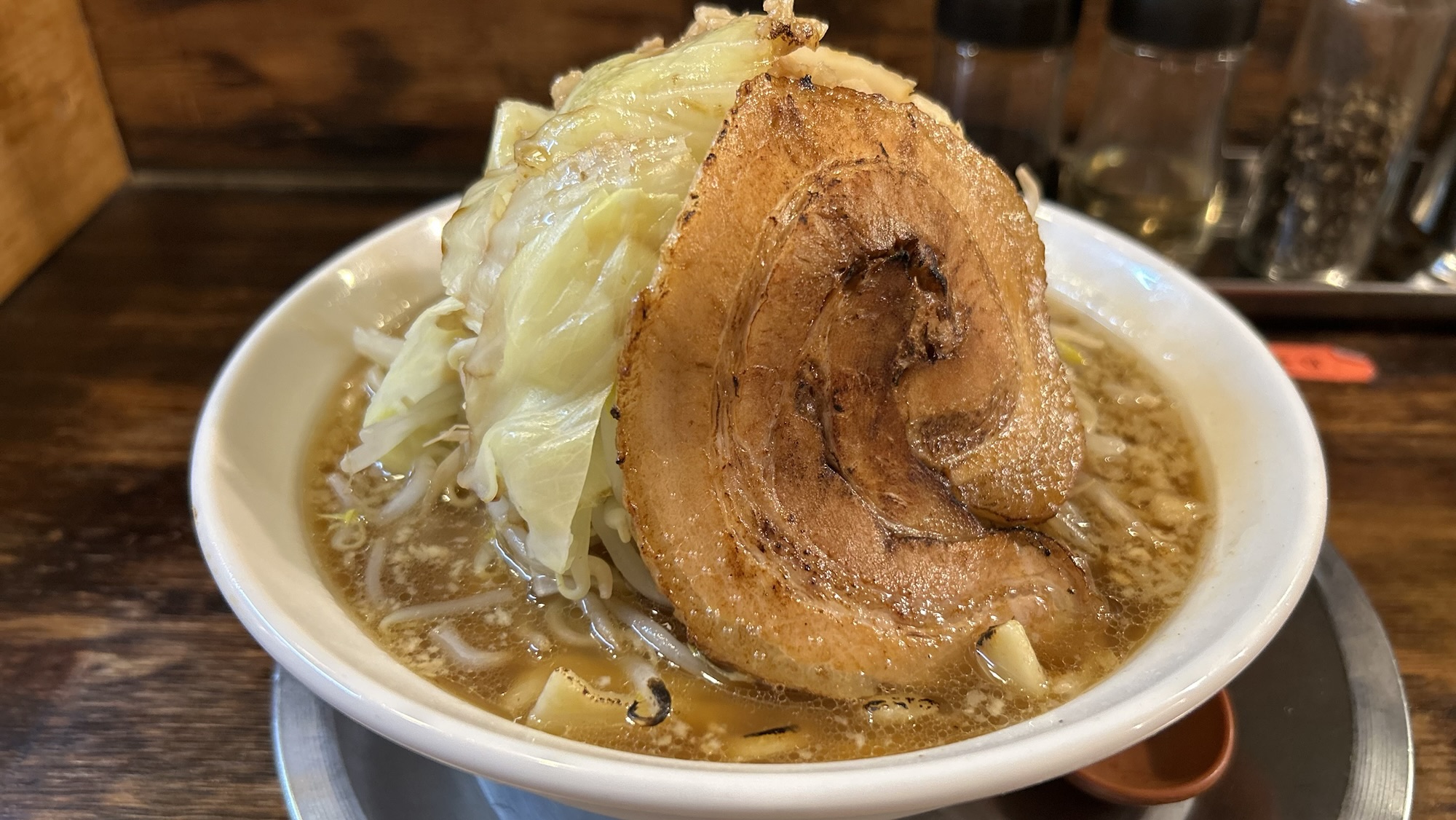 南新宿 ラーメン ヤスオ ヤス二郎