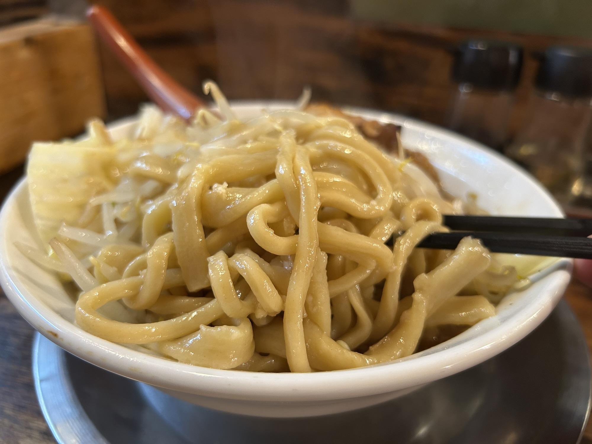 南新宿 ラーメン ヤスオ ヤス二郎