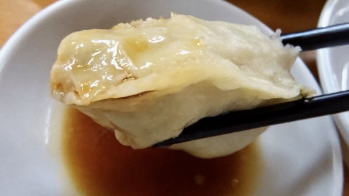 蒲田 金春 本館 蒸し餃子